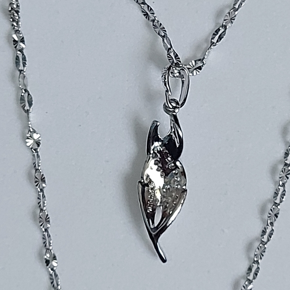 Rhodium Plated Pendant Necklace - Picture 4 of 4